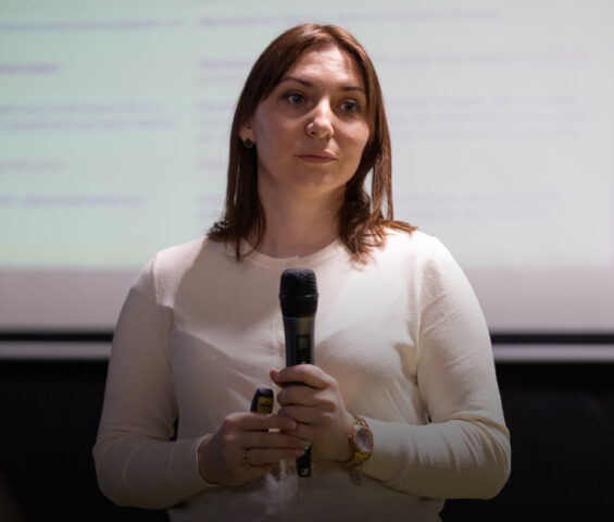Наша колега провела заняття під час навчального курсу для цивільних у межах програми Національного спротиву